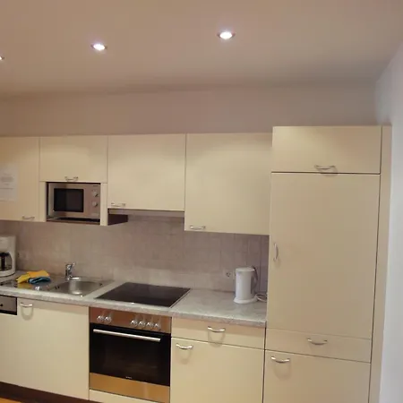 Appartementhaus Maria Apartment *